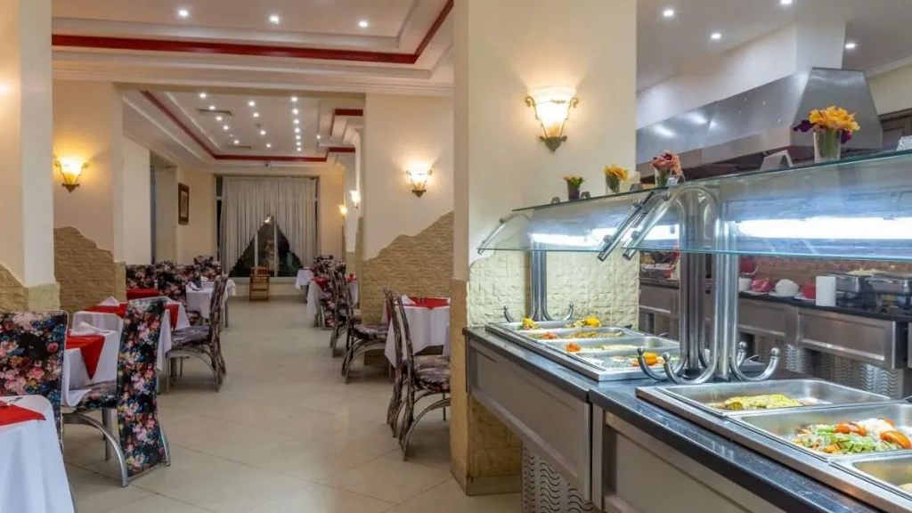 الفندق كينج توت ريزورت - الغردقة